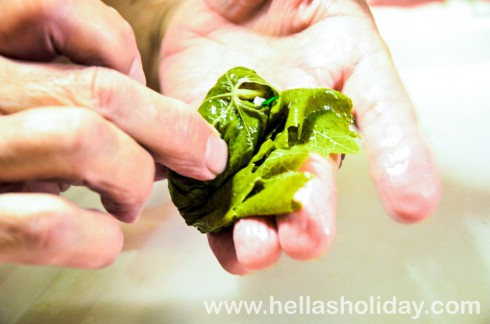 Vine leaf rolling - Step 3